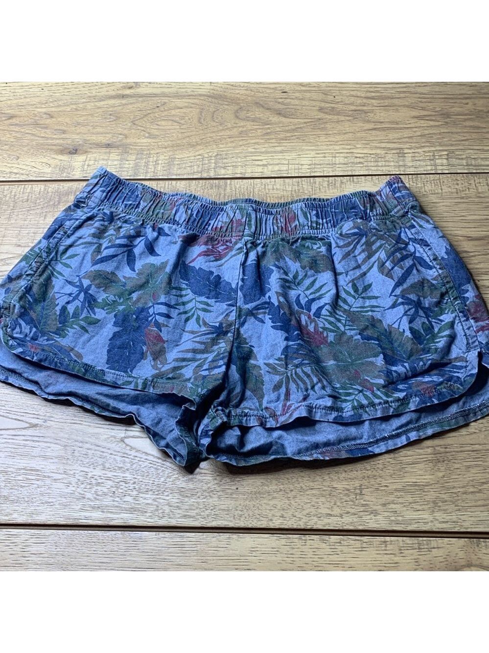 Women’s Hudson Siouxsie Dolphin Shorts Size Small